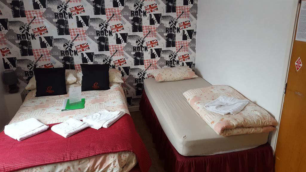 Hotel Uk Travel & Hospitality Ltd Ta Canberra Blackpool