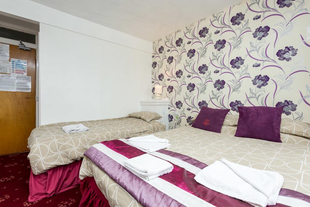 Uk Travel & Hospitality Ltd Ta Canberra Blackpool