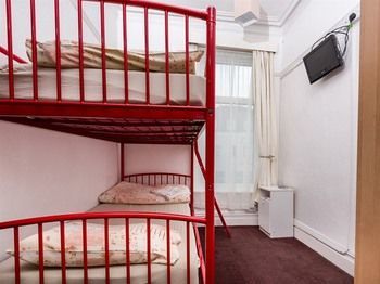 Uk Travel & Hospitality Ltd Ta Canberra 3*